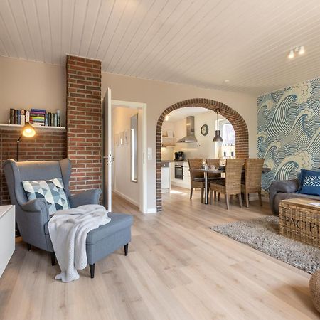 Haus Am Teich Villa Hooksiel Kültér fotó